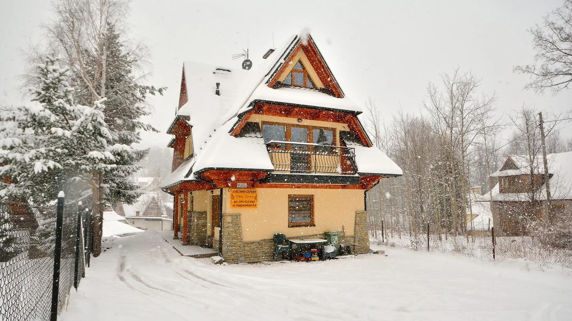 Homestay Sykowny Domek - Pokoje Goscinne Zakopane Poland